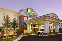  - Holiday Inn Express & Suites Alexandria - I-95 & I-495, Exit 177