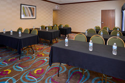  - Holiday Inn Express & Suites Huber Heights - I-70, Exit 36