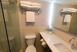  - Holiday Inn Express Downtown Edmonton