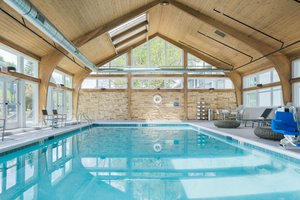 Crowne Plaza Hotel Southwest Burr Ridge Il See S Pool Crowne Plaza Hotel Southwest Burr Ridge