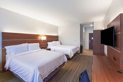  - Holiday Inn Express & Suites Lenexa - I-35, Exit 224