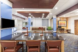  - Holiday Inn Express & Suites Lenexa - I-35, Exit 224