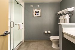  - Holiday Inn Hotel & Suites Downtown Chattanooga