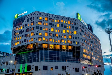 Hotel Exterior