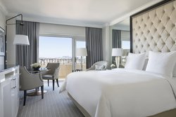  - Four Seasons Hotel Los Angeles