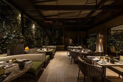  - Four Seasons Hotel Los Angeles