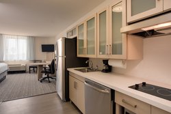  - Candlewood Suites Airport Miami