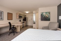  - Candlewood Suites Airport Miami