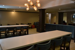  - Holiday Inn Express & Suites Kent - I-76, Exit 33