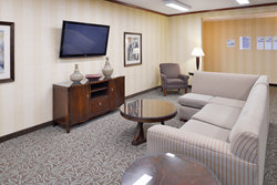  - Holiday Inn Express & Suites Empire Mall Sioux Falls - I-29, Exit 78