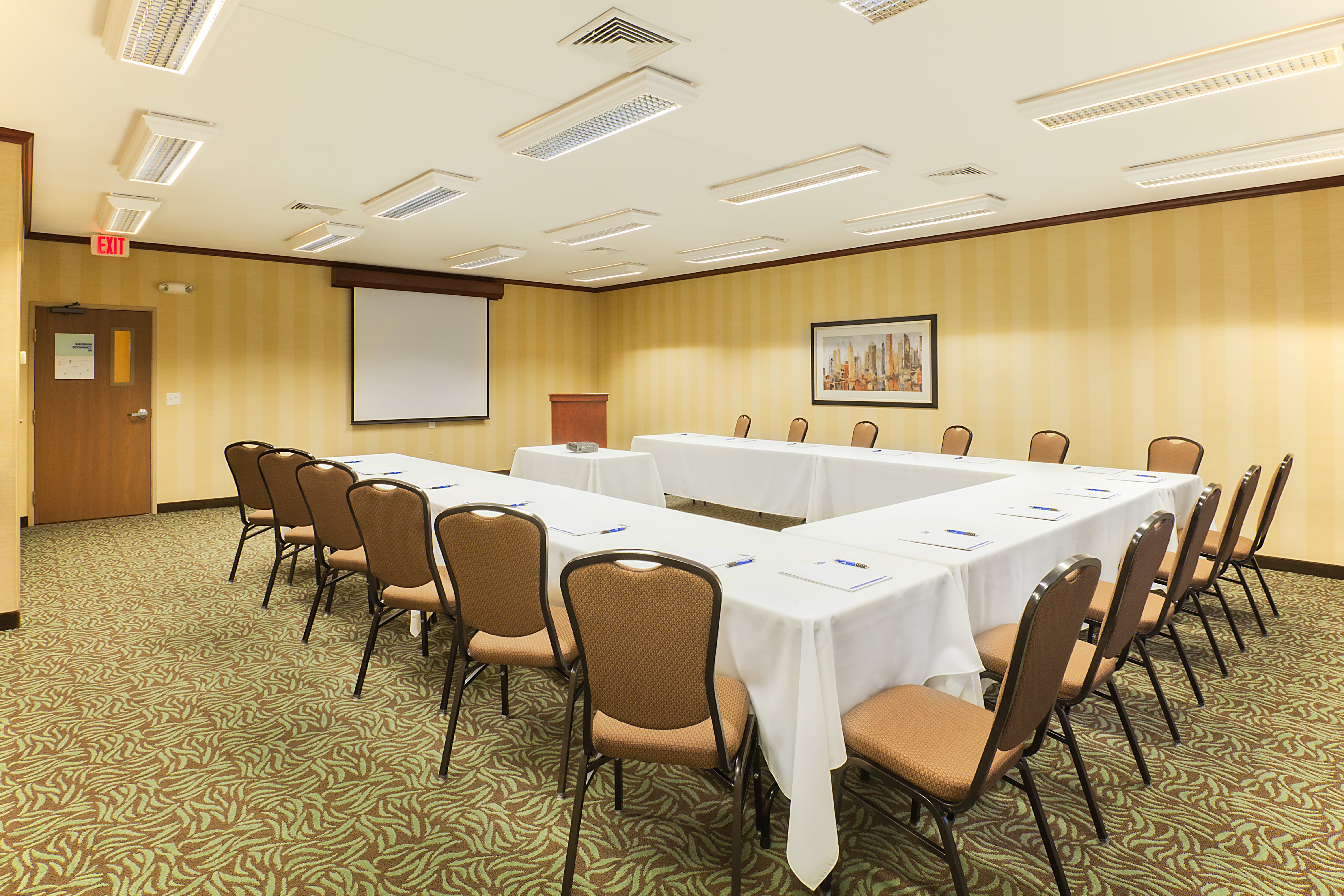 Host your Conference in one of our fully-equipped Meeting Rooms.