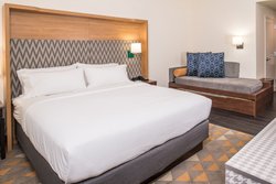  - Holiday Inn Joplin - I-44, Exit 8