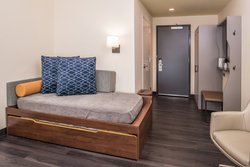  - Holiday Inn Joplin - I-44, Exit 8