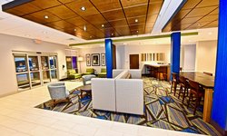  - Holiday Inn Express & Suites Perryville