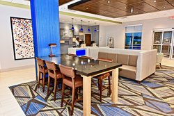  - Holiday Inn Express & Suites Perryville