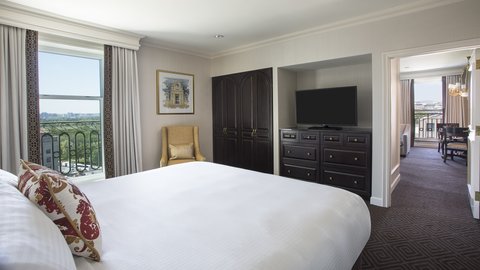 WILLARD INTERCONTINENTAL - Photo 23