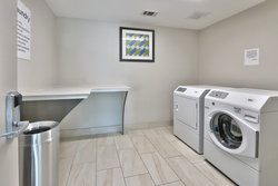  - Holiday Inn Express & Suites Beltway 8 East Houston East