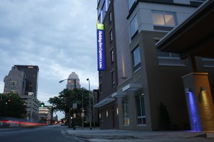 louisville ky hotels on i-64 Holiday Inn Express Hotel & Suites Downtown Louisville, KY - See Discounts