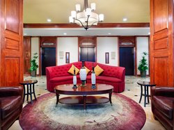  - Holiday Inn Market Center Dallas - I-35, Exit 430B