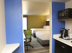  - Holiday Inn Express & Suites Airport Phoenix - I-10, Exit 151