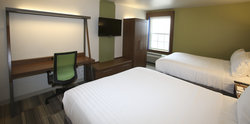  - Holiday Inn Express & Suites Airport Phoenix - I-10, Exit 151