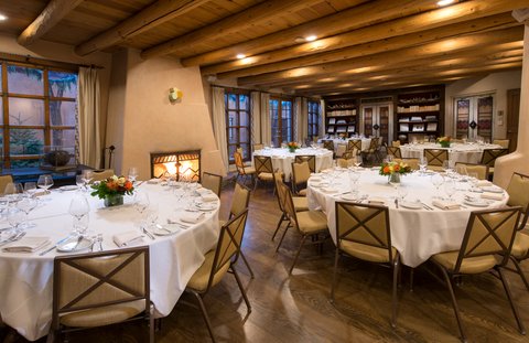 ROSEWOOD INN OF THE ANASAZI - Photo 28