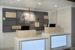  - Holiday Inn Express & Suites Medicine Hat