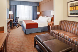  - Holiday Inn Express & Suites Coralville - I-80, Exit 240