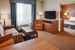  - Holiday Inn Express & Suites Coralville - I-80, Exit 240