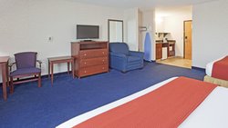  - Holiday Inn Express DeForest - I-39, I-90 & I-94, Exit 126