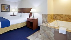  - Holiday Inn Express DeForest - I-39, I-90 & I-94, Exit 126