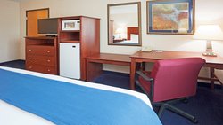  - Holiday Inn Express DeForest - I-39, I-90 & I-94, Exit 126
