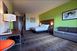  - Holiday Inn Express & Suites Dripping Springs