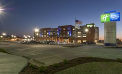  - Holiday Inn Express & Suites Dodge City
