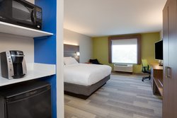  - Holiday Inn Express & Suites Fairgrounds Tampa - I-4, Exit 7