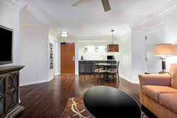  - Holiday Inn Fort Lauderdale Airport Hollywood - I-95, Exit 21