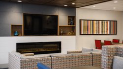  - Holiday Inn Express & Suites Airdrie