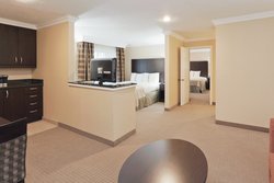  - Holiday Inn & Suites San Mateo