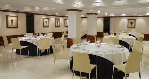 GRAN MELIA FENIX - Photo 97