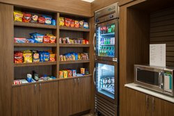  - Holiday Inn Express & Suites Springfield