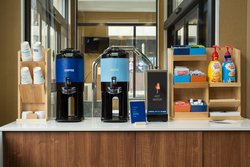  - Holiday Inn Express & Suites Springfield