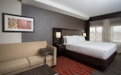  - Holiday Inn Express & Suites Springfield