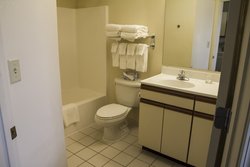  - Candlewood Suites North Syracuse - I-81, Exit 27