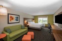  - Holiday Inn Express Hastings