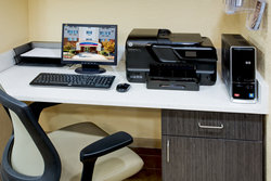  - Candlewood Suites Medford - I-5, Exit 33