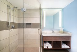  - Hotel Indigo Beachwood - I-271, Exit 29