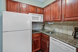  - Staybridge Suites East Louisville - I-64, Exit 17