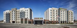 - Holiday Inn Express & Suites Niagara on the Lake