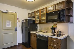  - Candlewood Suites University Area Pensacola - I-10, Exit 13