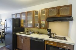  - Candlewood Suites University Area Pensacola - I-10, Exit 13